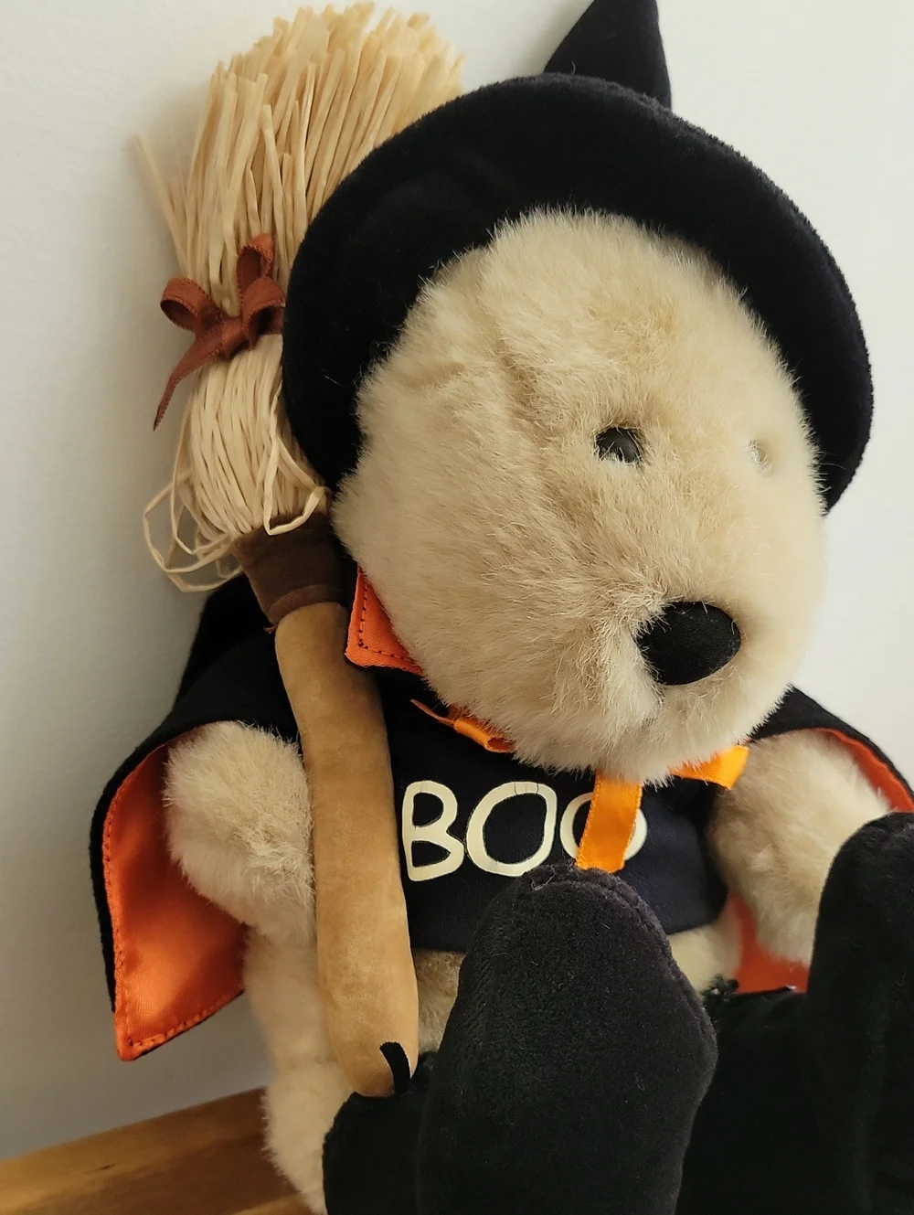 Starbucks 11th Edition In The Bearista Bear Collection Bear In Witch Costume